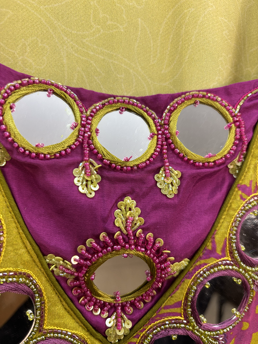 Exquisite Large Mirror Coord Set