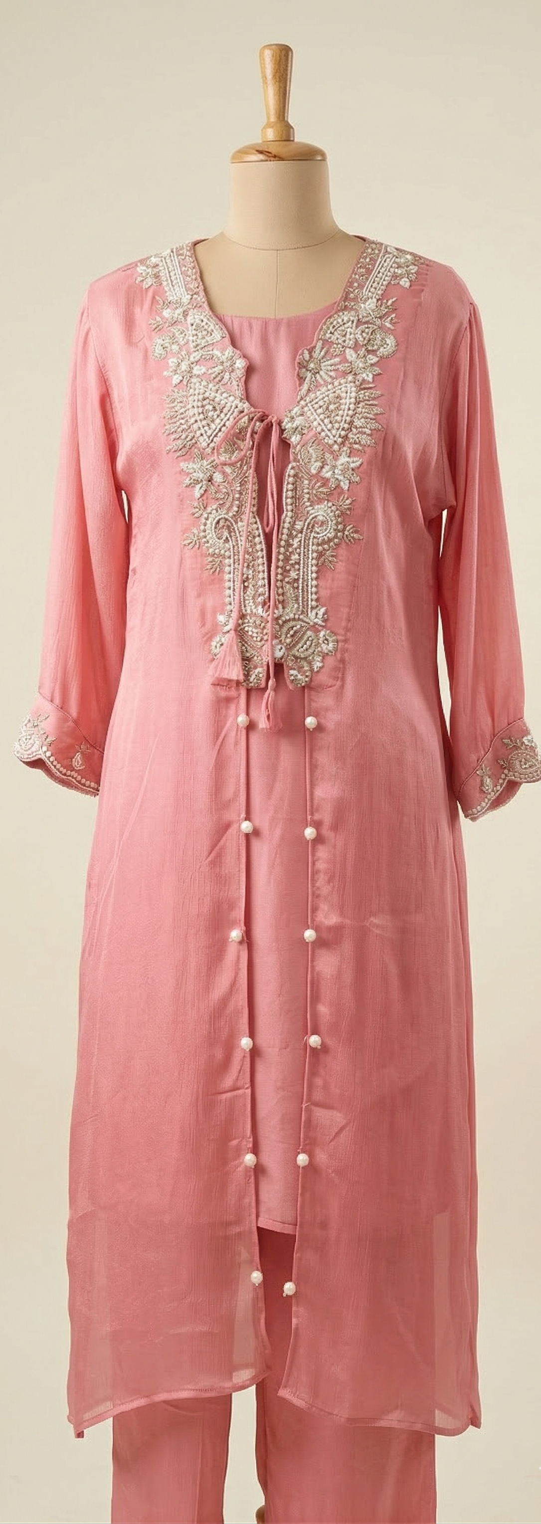 Splendid Kurta Set